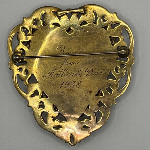 Vintage brooch painting couple gold engraved 1938 - Picture 2 of 8